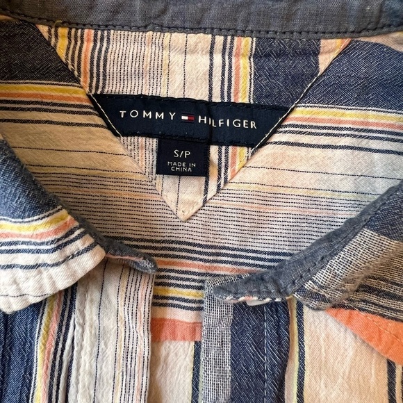 Tommy Hilfiger ladies striped button down top. Blue, orange & cream colors. S‎ - Picture 4 of 10